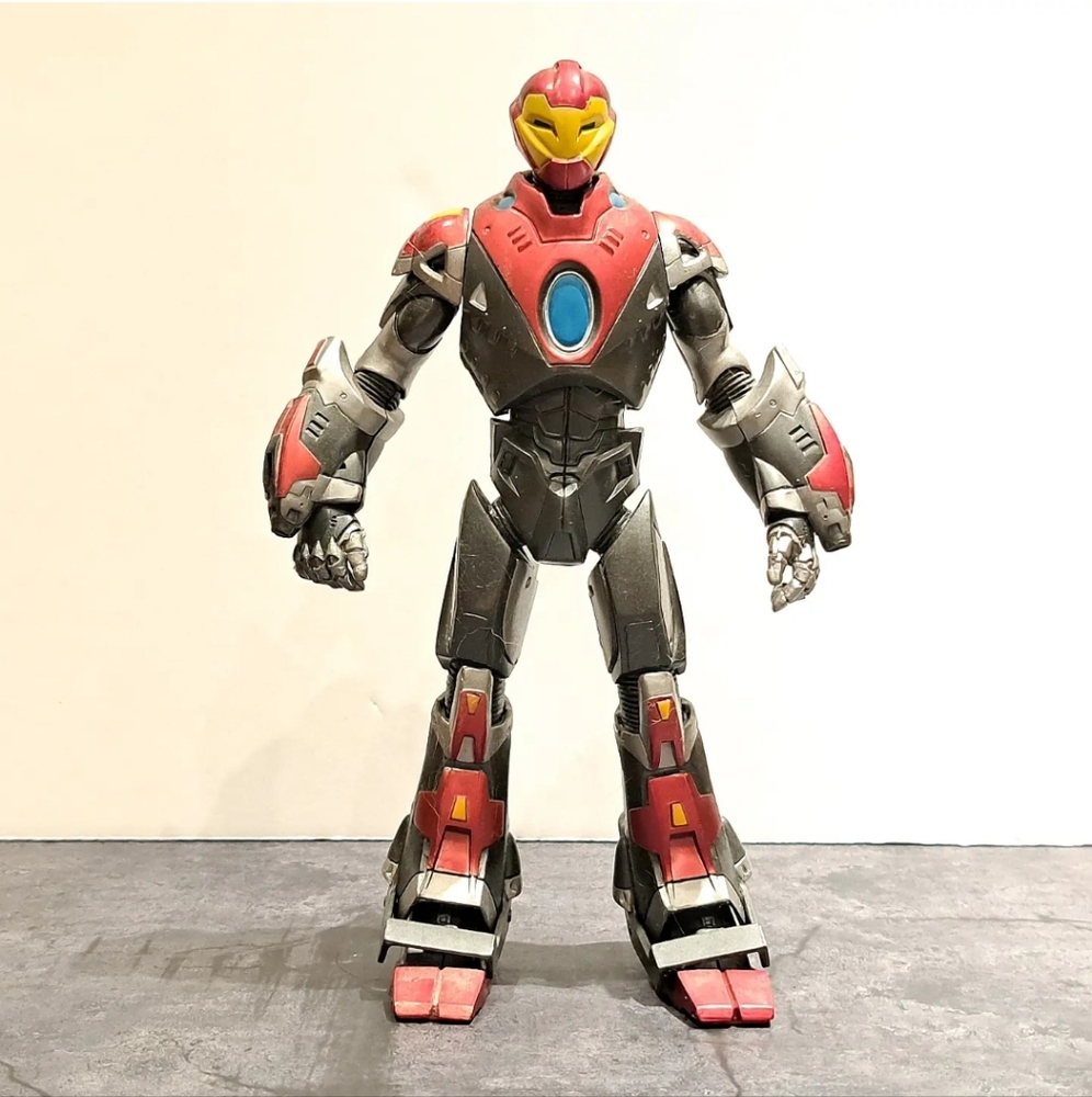 Marvel Select Ultimate Iron Man